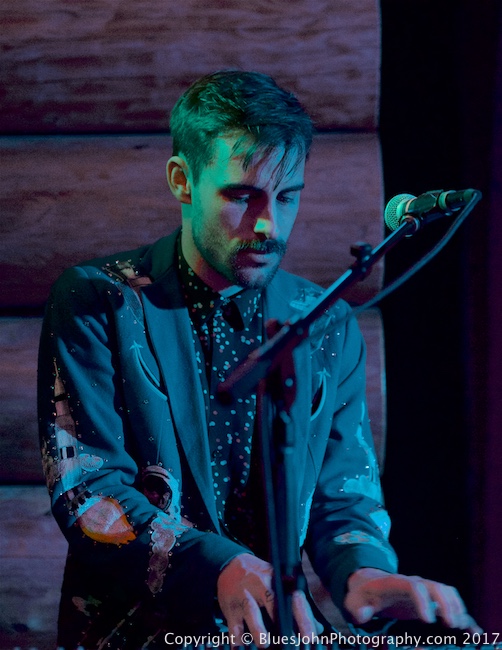 Robert Ellis, Doug Fir Lounge, photo by John Alcala