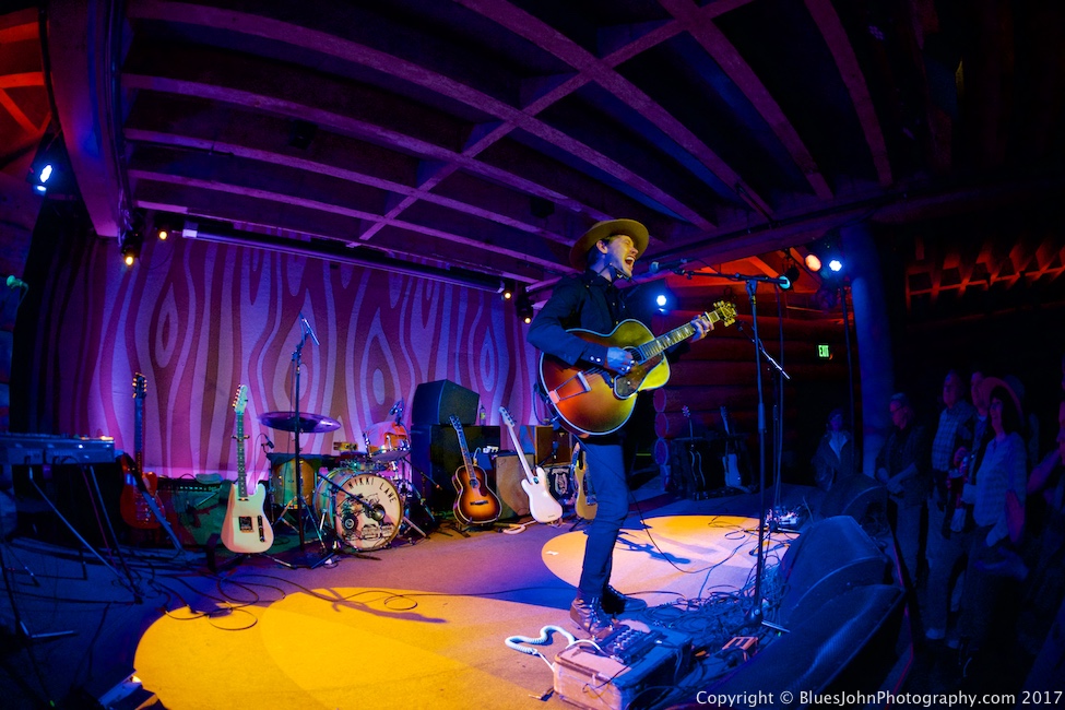 Jonathan Tyler, Doug Fir Lounge, photo by John Alcala