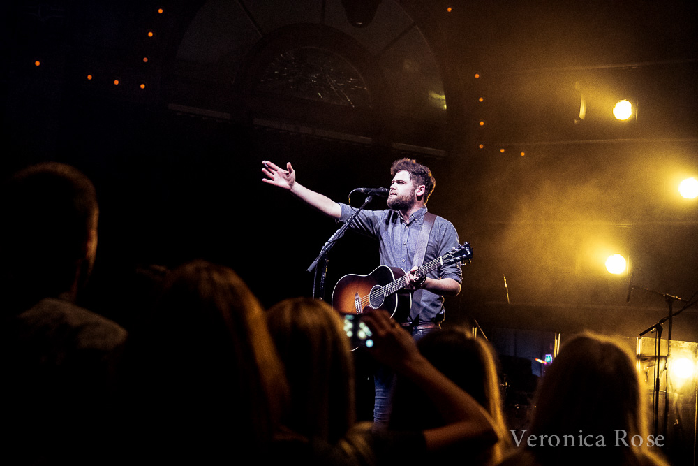 Passenger, Crystal Ballroom, photo by Veronica Rose