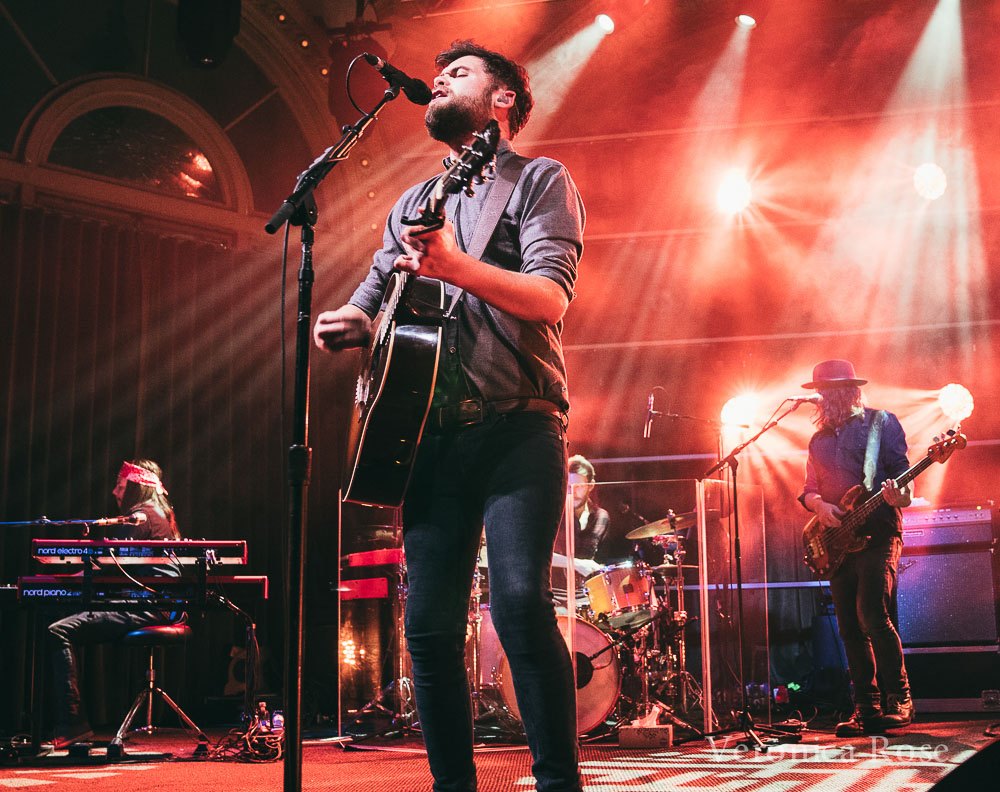 Passenger, Crystal Ballroom, photo by Veronica Rose