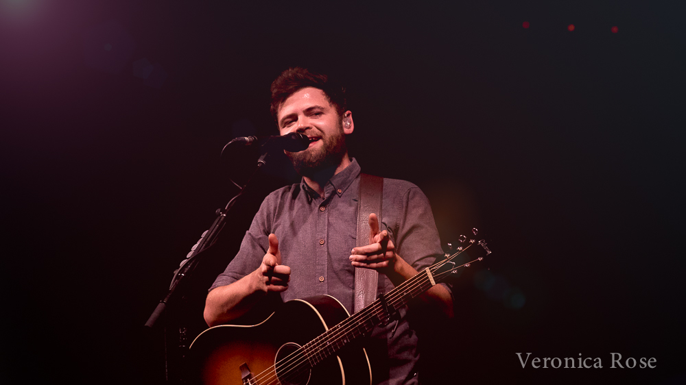 Passenger, Crystal Ballroom, photo by Veronica Rose