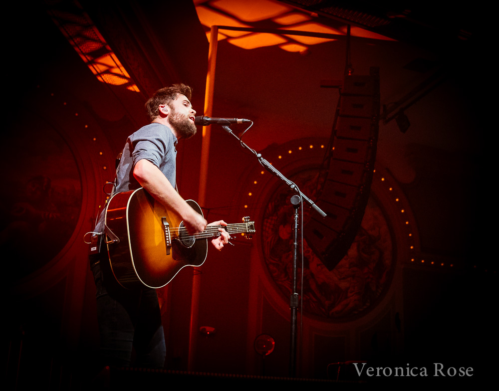 Passenger, Crystal Ballroom, photo by Veronica Rose