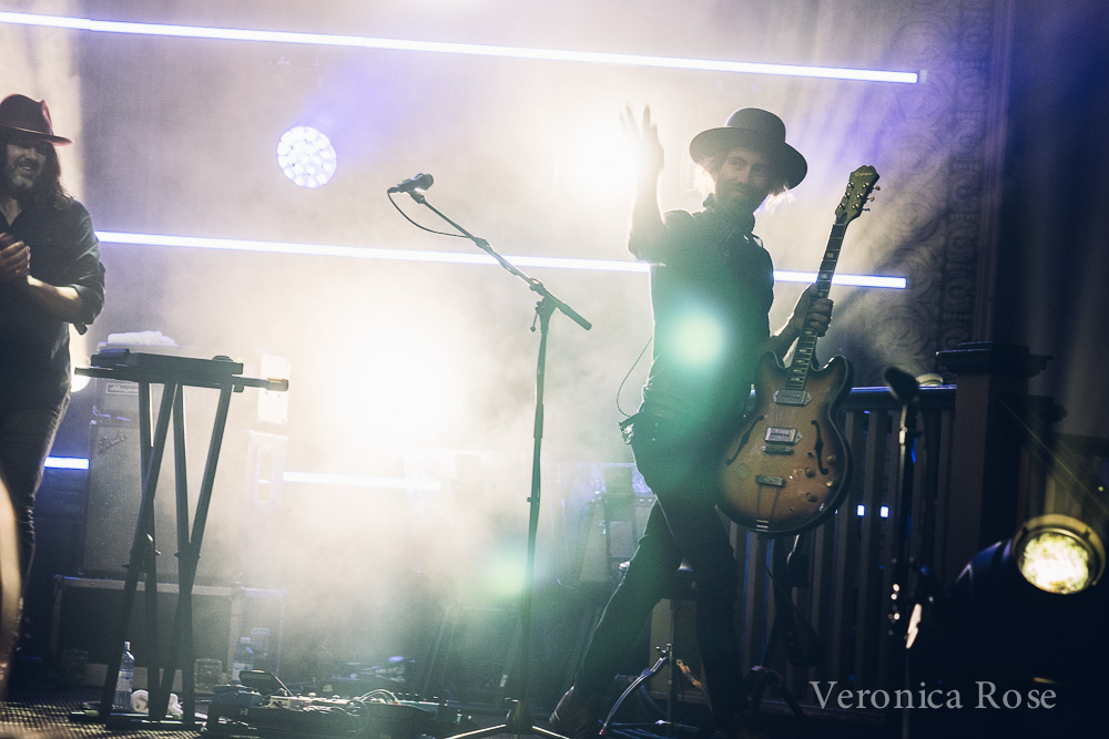 Passenger, Crystal Ballroom, photo by Veronica Rose