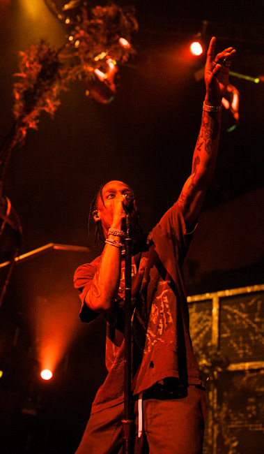 Travis Scott, Veterans Memorial Coliseum, Rose Quarter, photo by Tojo Andrianarivo