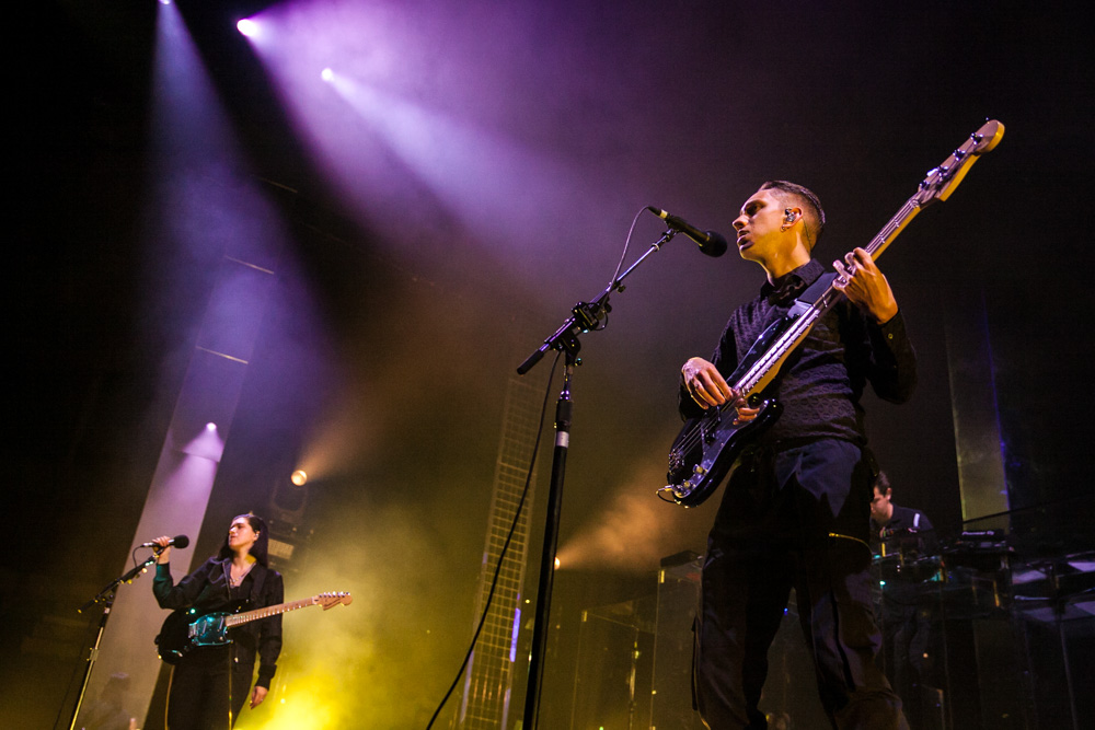 The xx, Veterans Memorial Coliseum, Rose Quarter, photo by Tojo Andrianarivo
