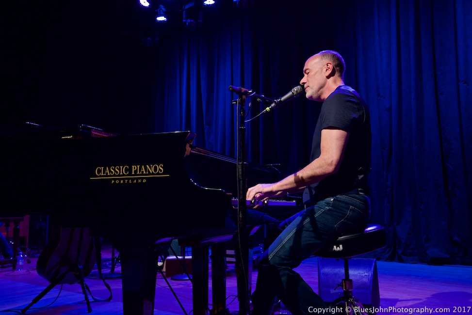 Marc Cohn, Aladdin Theater, photo by John Alcala