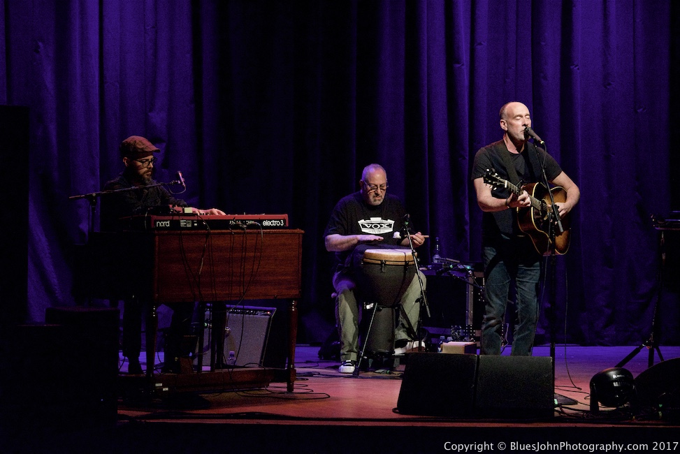 Marc Cohn, Aladdin Theater, photo by John Alcala