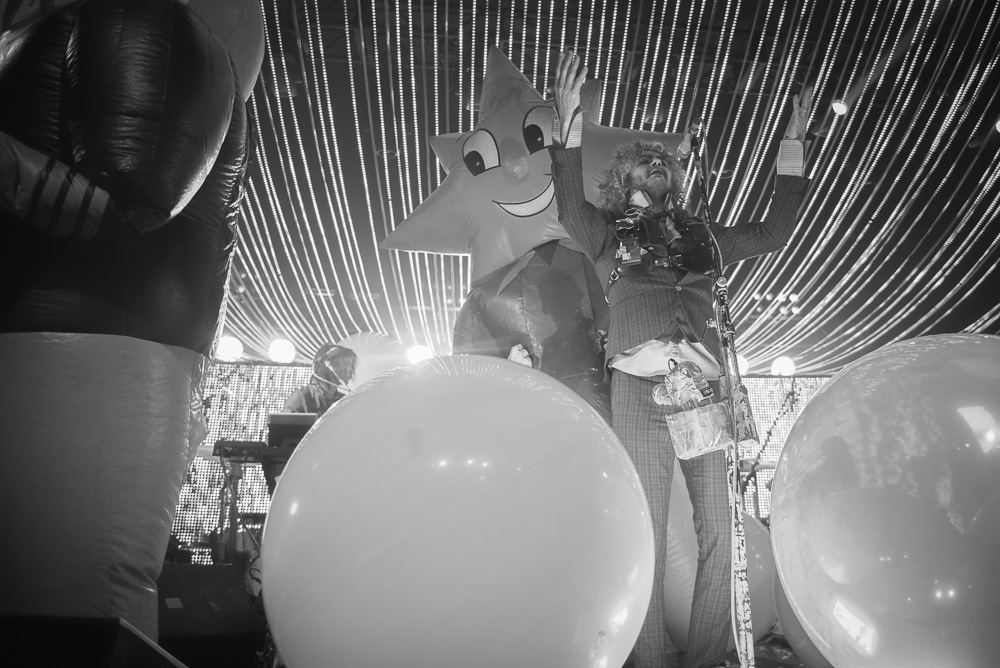 The Flaming Lips, Roseland Theater, photo by Jeff Ryan