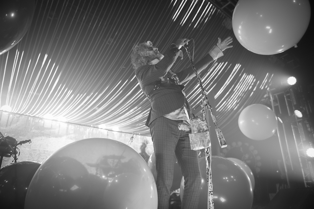 The Flaming Lips, Roseland Theater, photo by Jeff Ryan