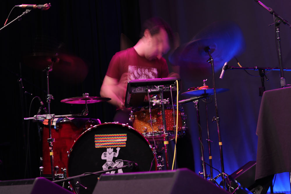 Korgy & Bass, Barra Brown, Bloodworks Live Studio, Vortex Music Magazine, The Thesis, photo by Bennett Dewan