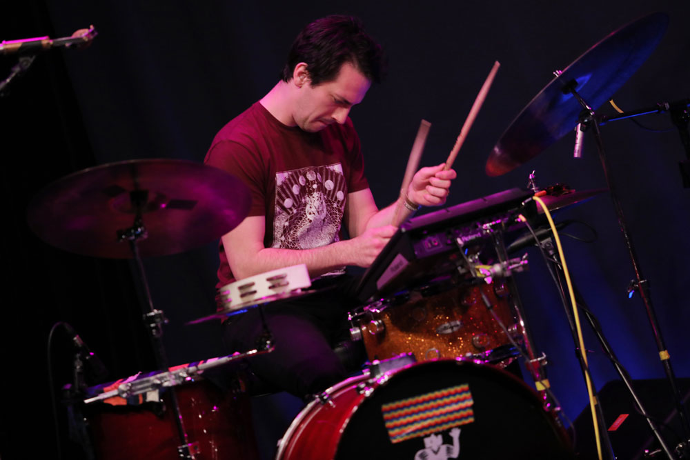 Korgy & Bass, Barra Brown, Bloodworks Live Studio, Vortex Music Magazine, The Thesis, photo by Bennett Dewan