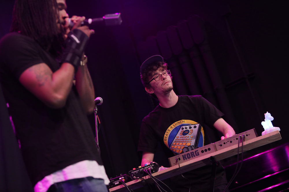 Korgy & Bass, Rasheed Jamal, Bloodworks Live Studio, Vortex Music Magazine, The Thesis, photo by Bennett Dewan