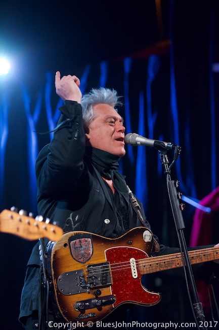 Marty Stuart, Star Theater, photo by John Alcala