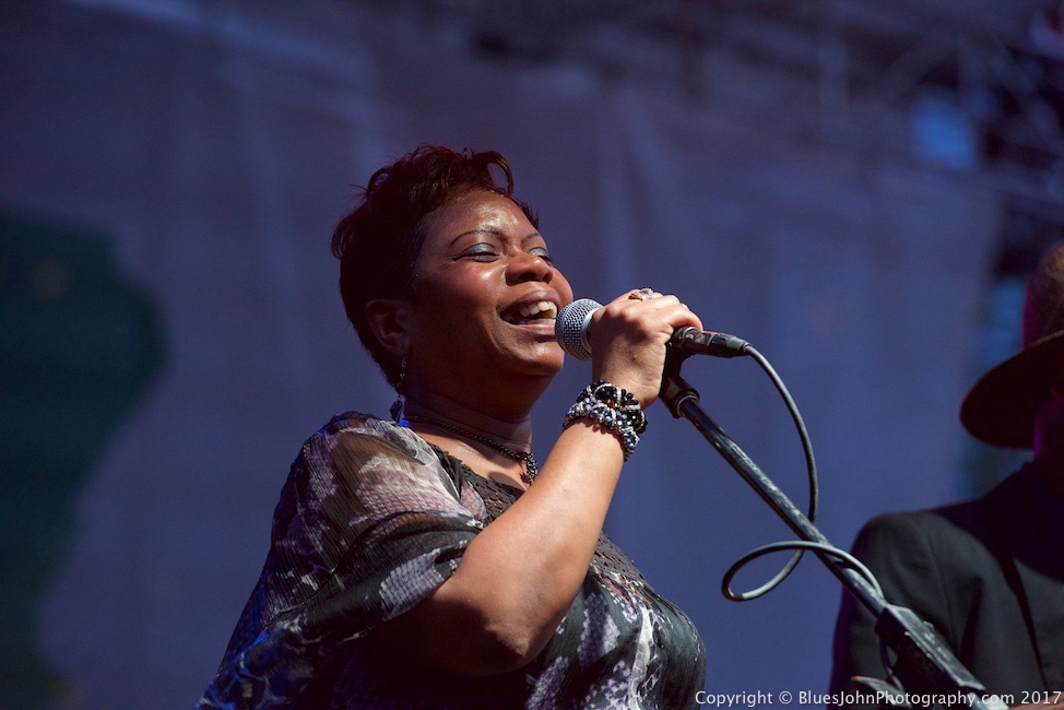 Patrick Lamb, KINK, Portland Rose Festival, Tom McCall Waterfront Park, photo by John Alcala