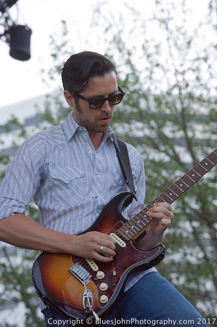 Haley Johnsen, KINK, Portland Rose Festival, Tom McCall Waterfront Park, photo by John Alcala