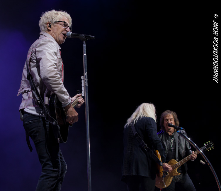 REO Speedwagon, Sunlight Supply Amphitheater, photo by Jessica Rentola Ramberg