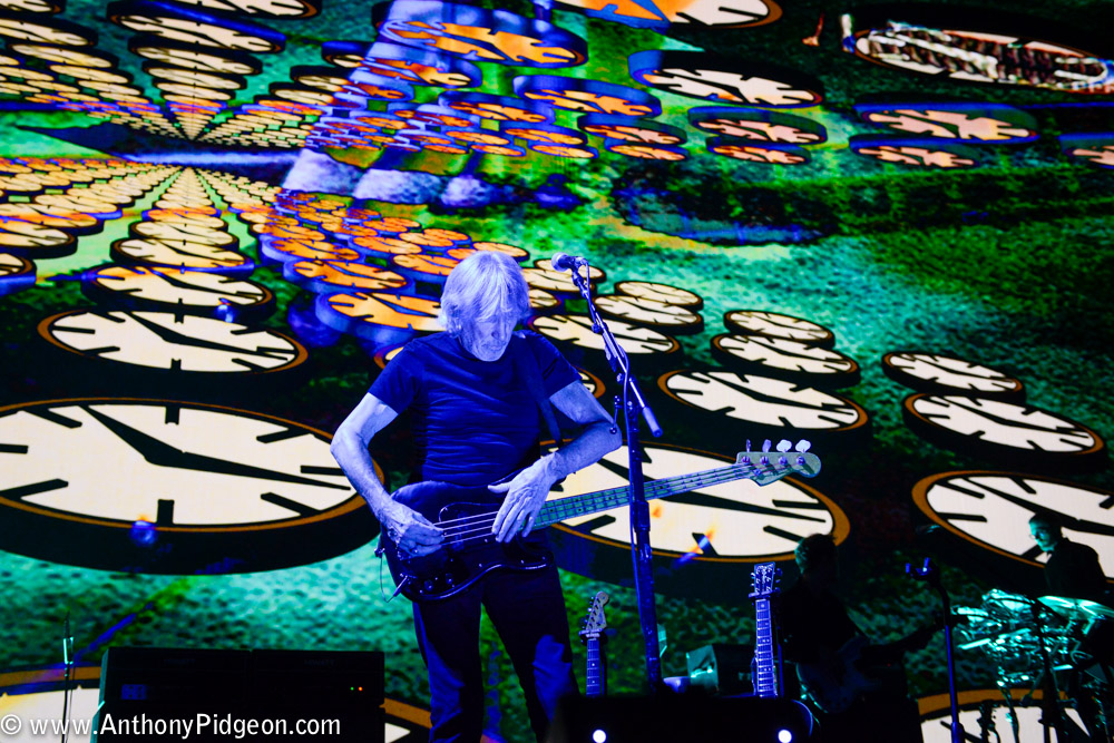 Roger Waters, Moda Center, Rose Quarter, photo by Anthony Pidgeon