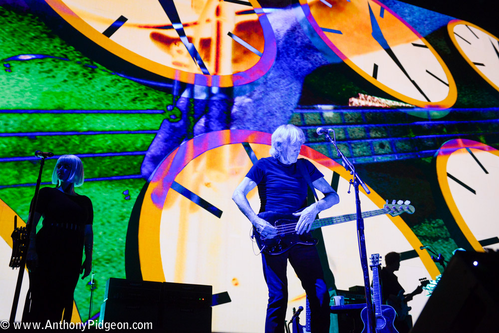 Roger Waters, Moda Center, Rose Quarter, photo by Anthony Pidgeon