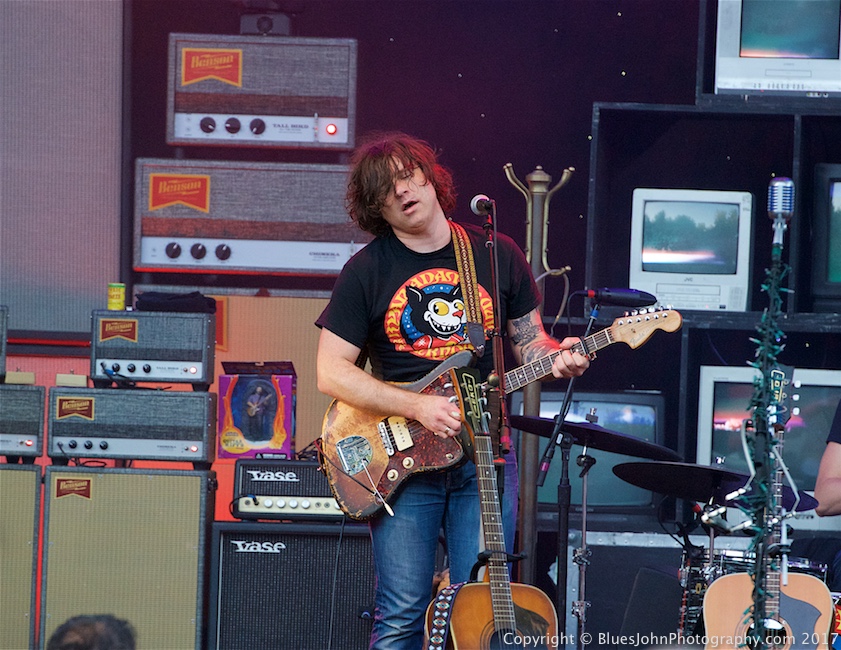 Ryan Adams, Edgefield Amphitheater, Benson Amps, photo by John Alcala