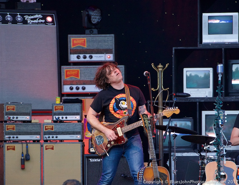 Ryan Adams, Edgefield Amphitheater, Benson Amps, photo by John Alcala