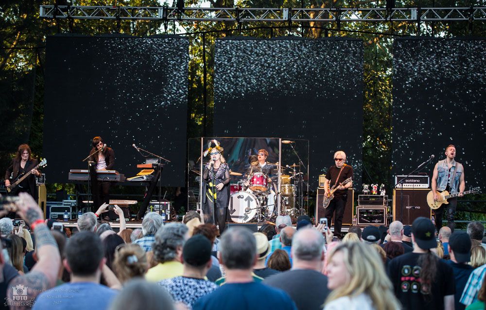 Blondie, Edgefield Amphitheater, photo by Alyssa Herrman