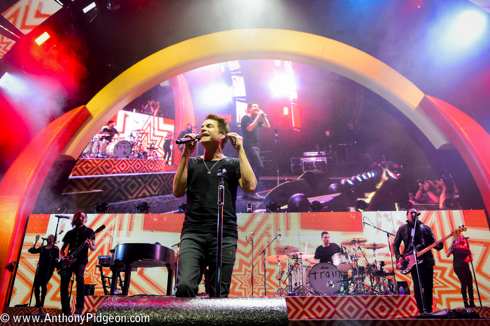 Train, Sunlight Supply Amphitheater, photo by Anthony Pidgeon