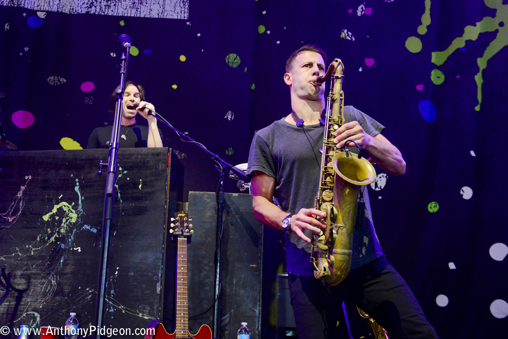 O.A.R., Sunlight Supply Amphitheater, photo by Anthony Pidgeon