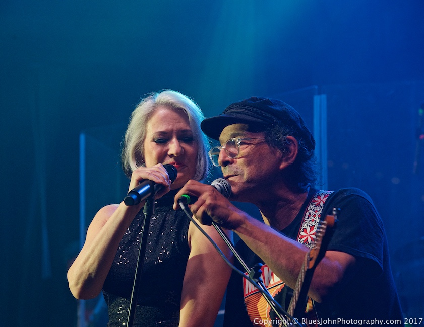 Nu Shooz, Crystal Ballroom, photo by John Alcala