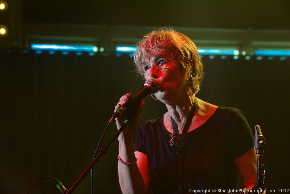 Quarterflash, Crystal Ballroom, photo by John Alcala
