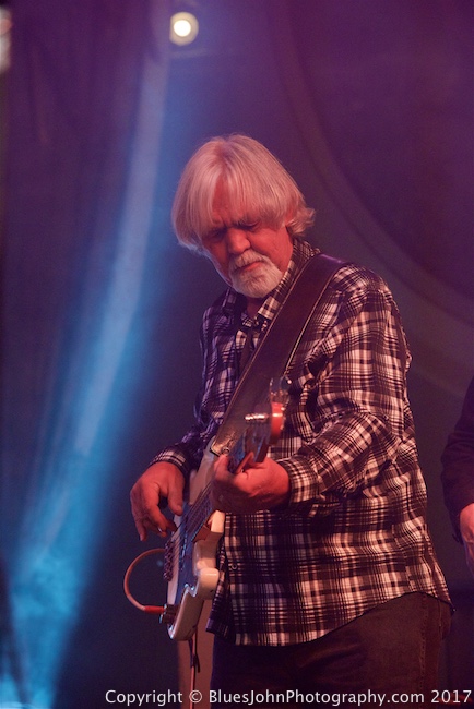 Jon Koonce, Crystal Ballroom, photo by John Alcala