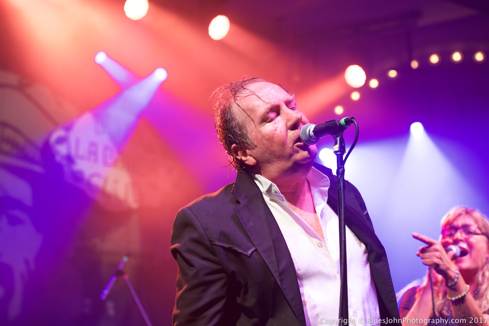Jon Koonce, Crystal Ballroom, photo by John Alcala