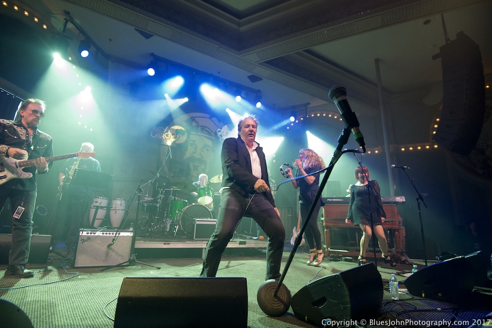 Jon Koonce, Crystal Ballroom, photo by John Alcala