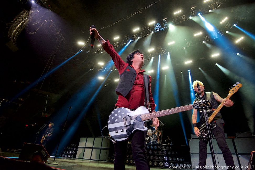 Green Day, Moda Center, Rose Quarter, photo by John Alcala