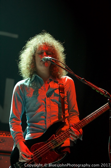 Catfish and the Bottlemen, Moda Center, Rose Quarter, photo by John Alcala