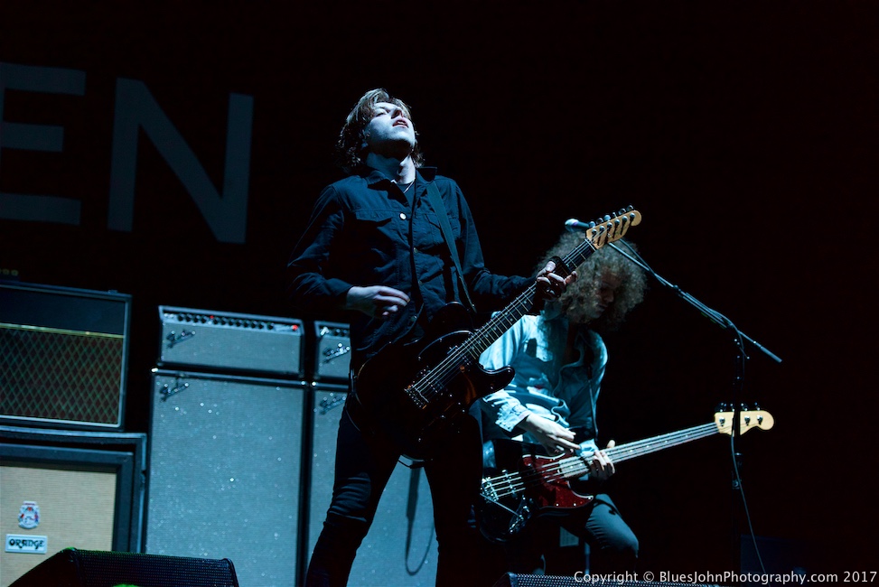 Catfish and the Bottlemen, Moda Center, Rose Quarter, photo by John Alcala