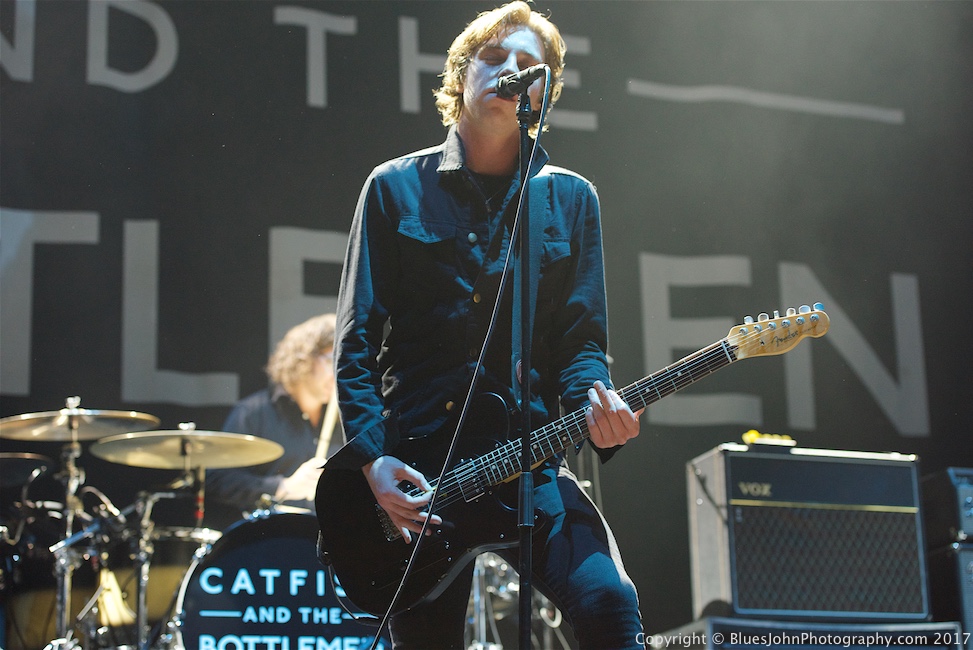 Catfish and the Bottlemen, Moda Center, Rose Quarter, photo by John Alcala