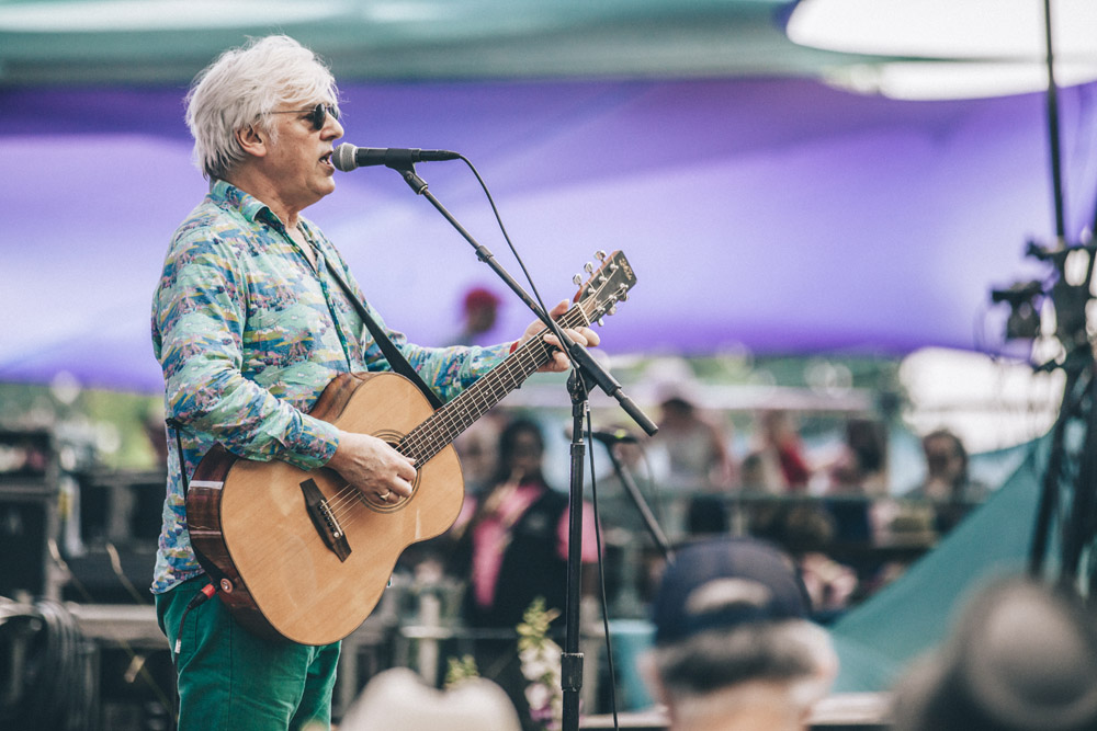 Robyn Hitchcock, Pickathon, Pendarvis Farm, photo by Sam Gehrke