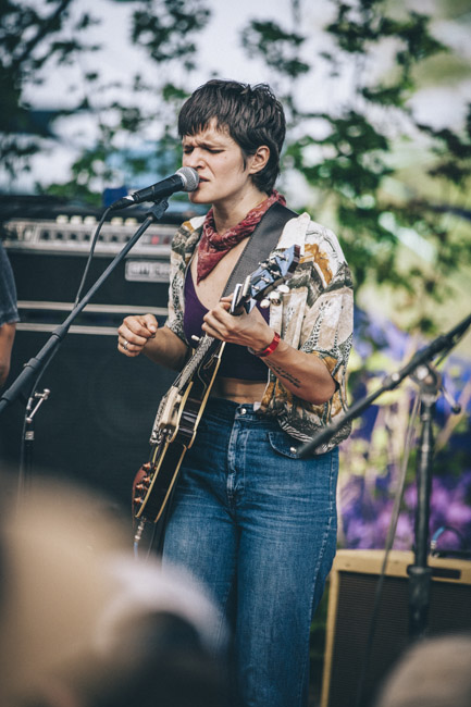 Big Thief, Pickathon, Pendarvis Farm, photo by Sam Gehrke