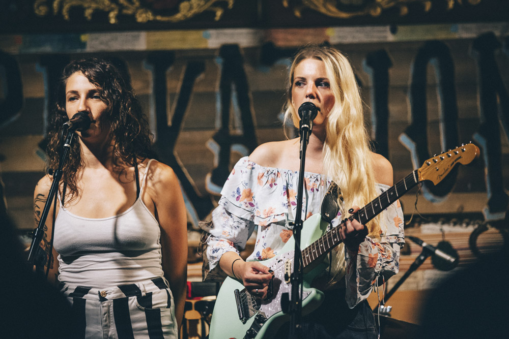 Cat Hoch, Pickathon, Pendarvis Farm, photo by Sam Gehrke