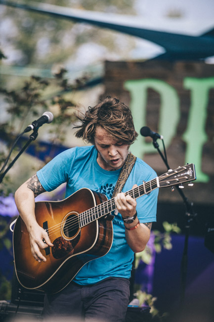 Billy Strings, Pickathon, Pendarvis Farm, photo by Sam Gehrke