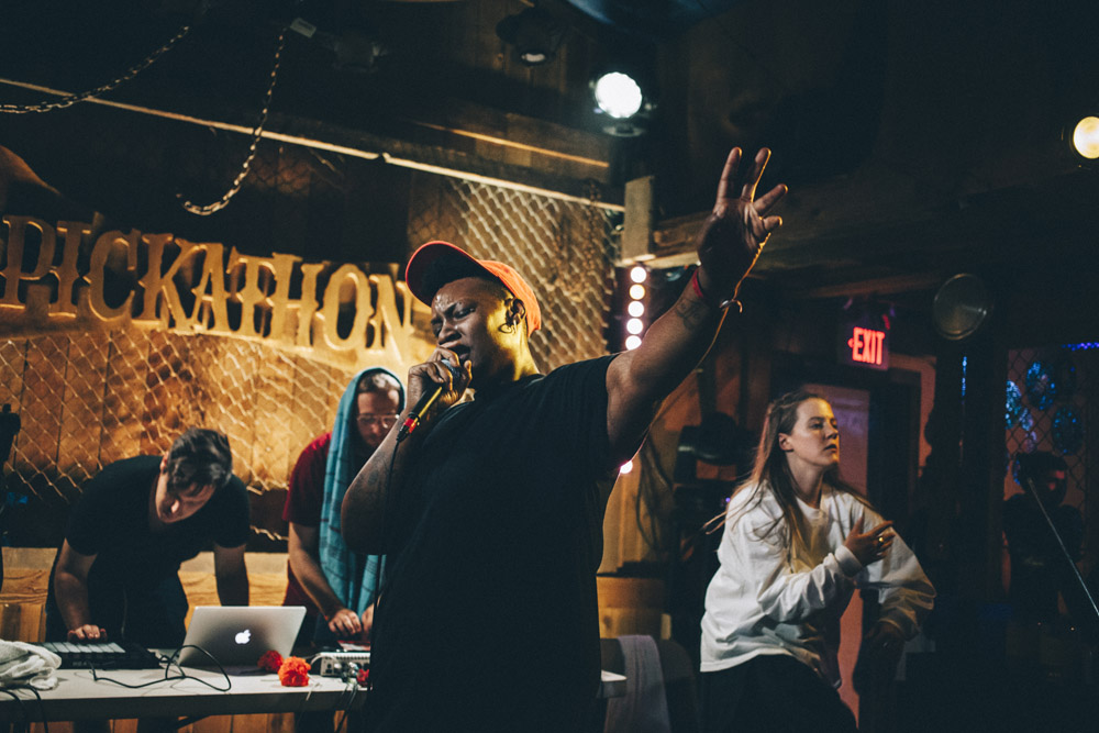 The Last Artful, Dodgr, Pickathon, Pendarvis Farm, photo by Sam Gehrke