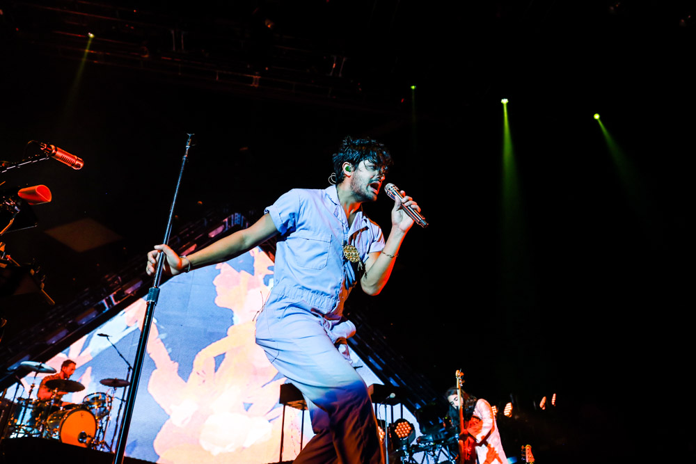 Young the Giant, WaMu Theater, photo by Sydnie Kobza