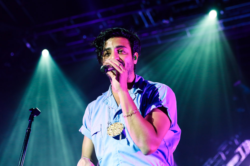 Young the Giant, WaMu Theater, photo by Sydnie Kobza