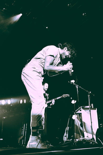 Young the Giant, WaMu Theater, photo by Sydnie Kobza