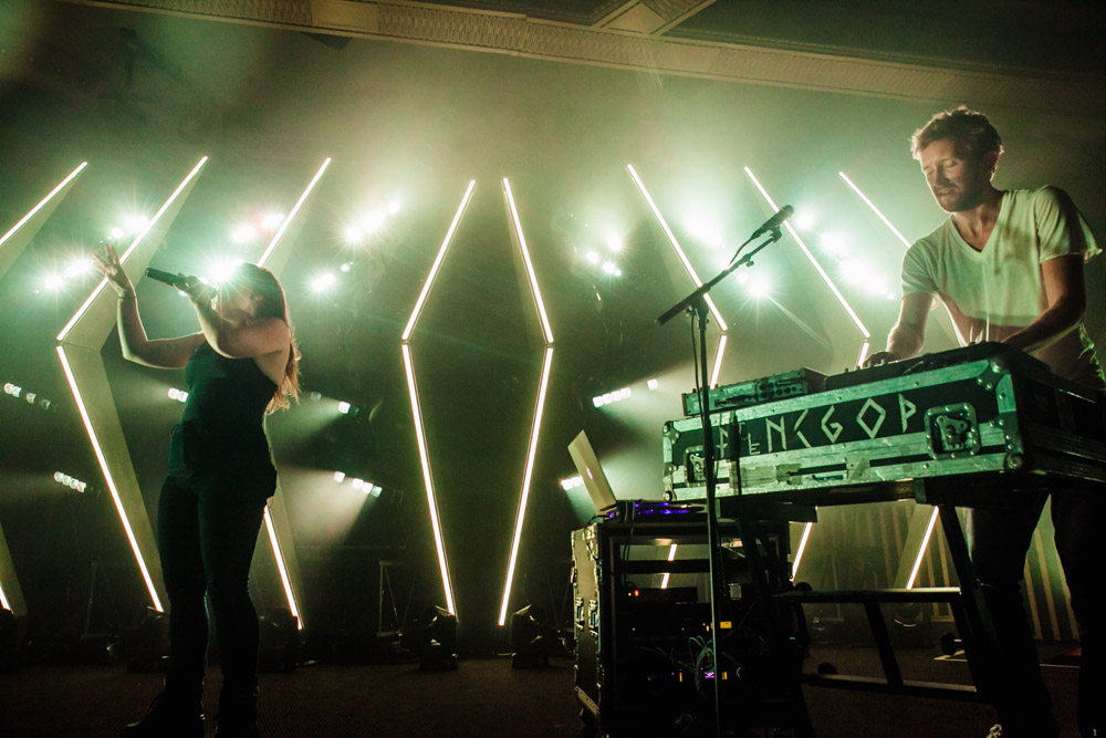 Sylvan Esso, Crystal Ballroom, photo by Tojo Andrianarivo