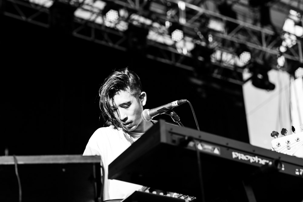 Sir Sly, Edgefield Amphitheater, photo by Sydnie Kobza