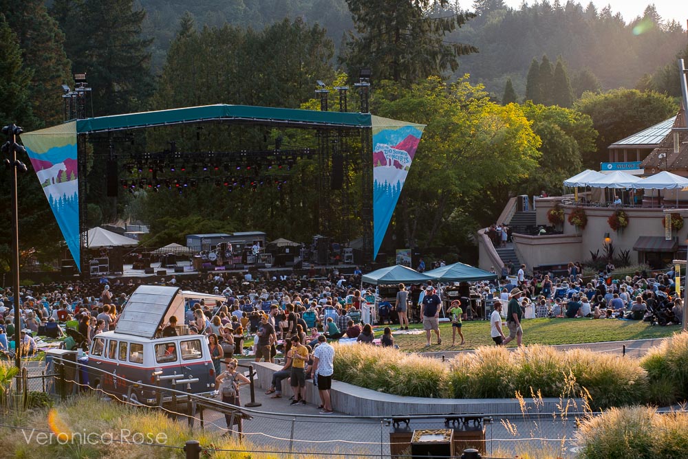 Phoebe Bridgers, Oregon Zoo Amphitheatre, photo by Veronica Rose