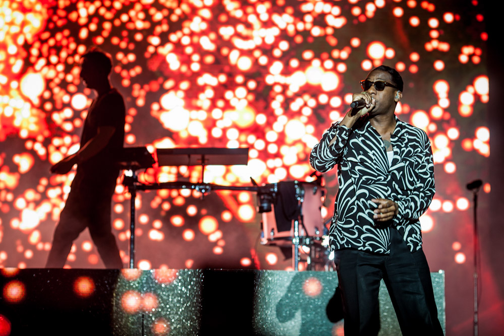 ODESZA, Leon Bridges, Bumbershoot, Seattle Center, photo by Tojo Andrianarivo