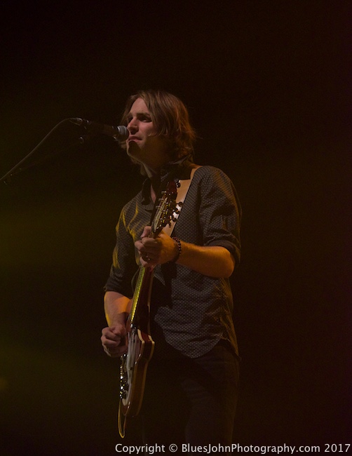 Jason Isbell, Keller Auditorium, Portland'5 Centers for the Arts, photo by John Alcala
