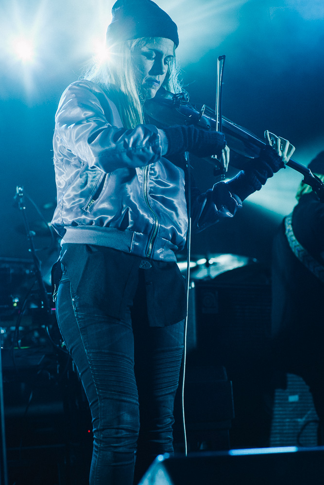 Modest Mouse, Les Schwab Amphitheater, photo by Blake Sourisseau